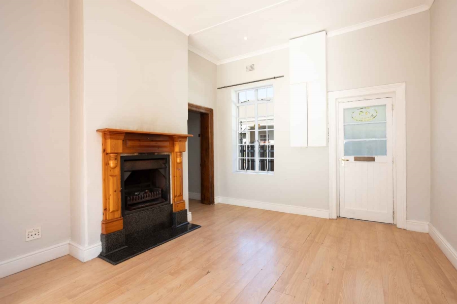 2 Bedroom Property for Sale in Rondebosch Village Western Cape